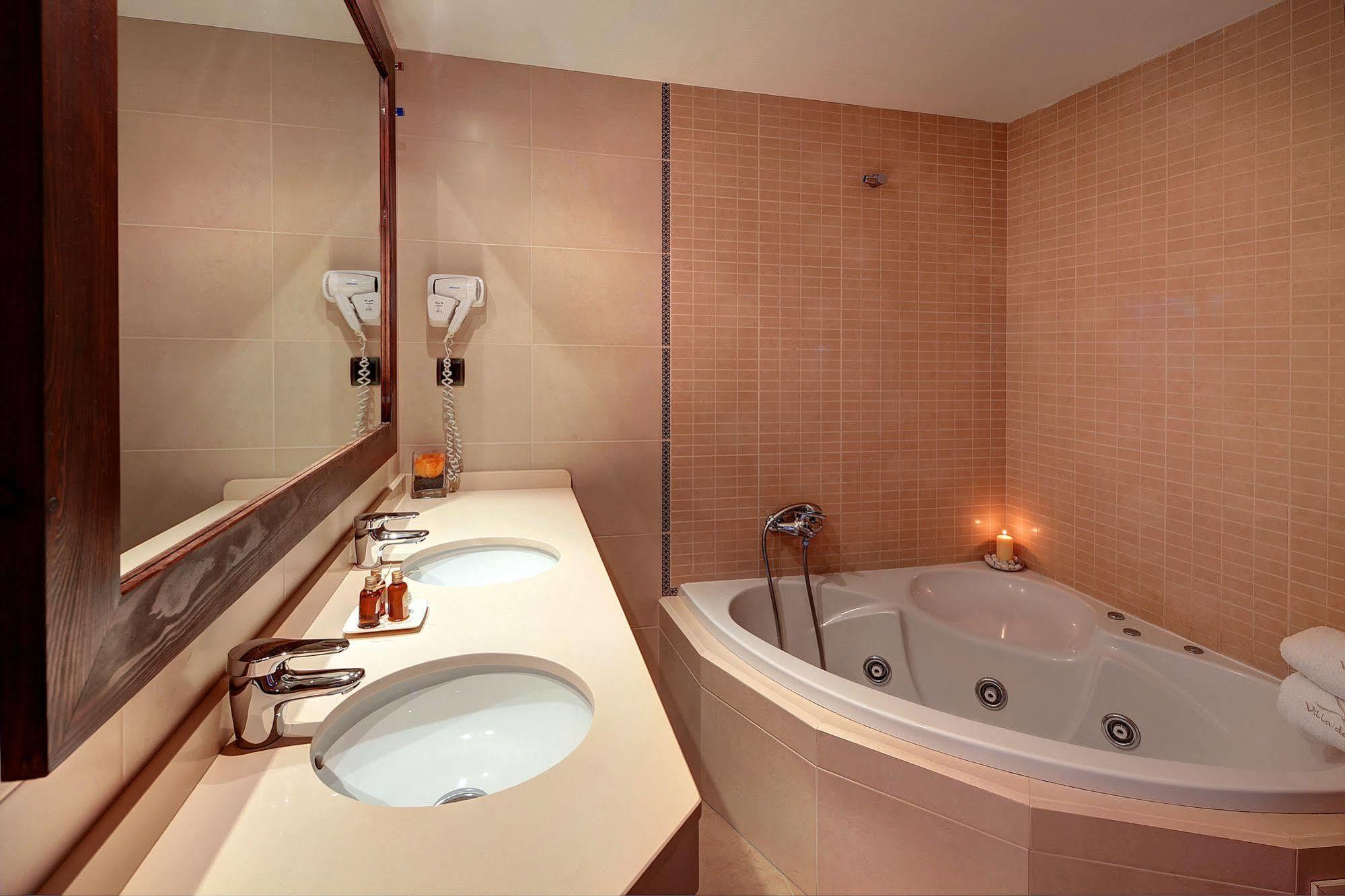 Villa De Plan Apartments&Suites المظهر الخارجي الصورة